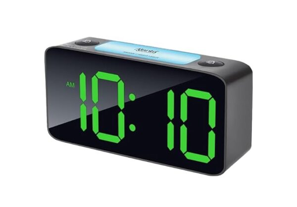 Latest Spy Camera Table Clock